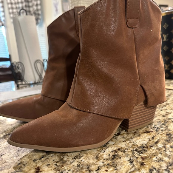 Altar'd State suede Tan Ankle Booties - Picture 2 of 7